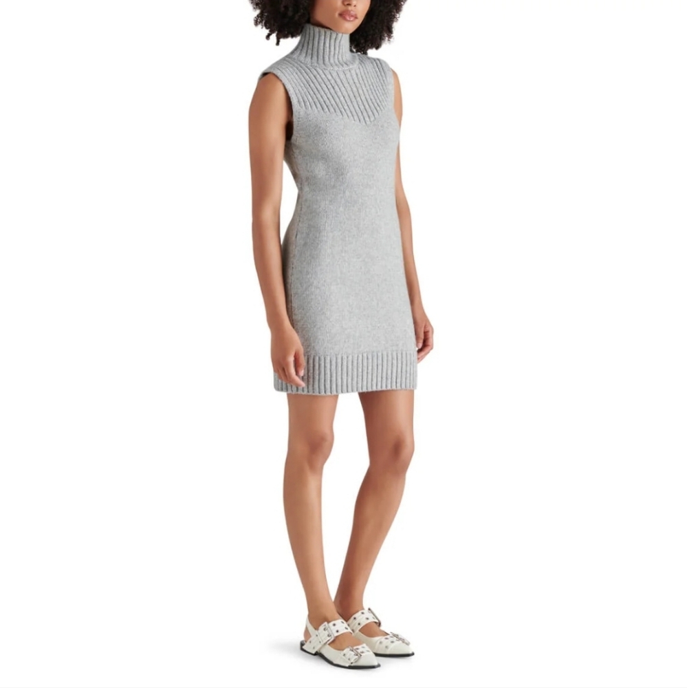 Steve Madden Gray Turtleneck Sleeveless Sweater Mini Dress – Size Large